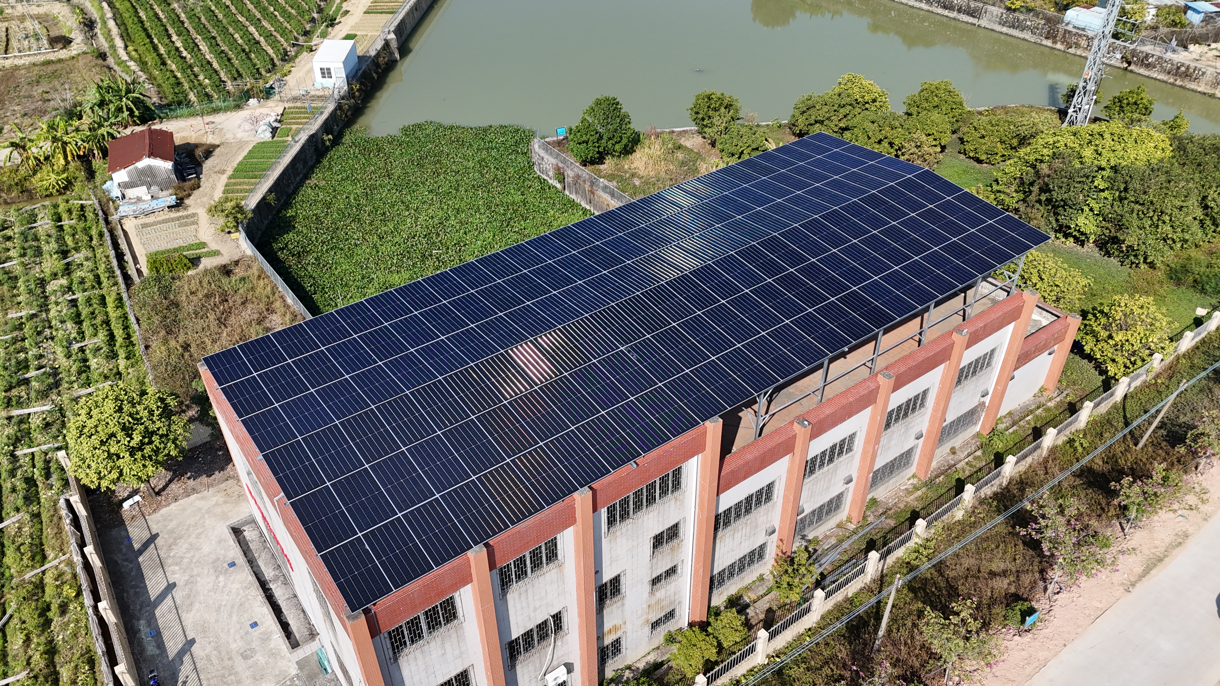 廣東省100MW公建項目